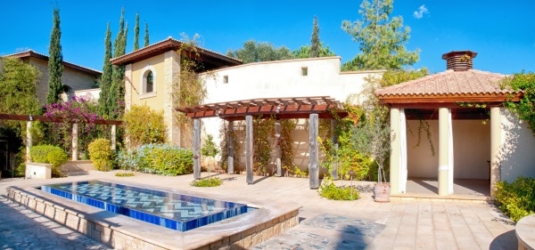 villa